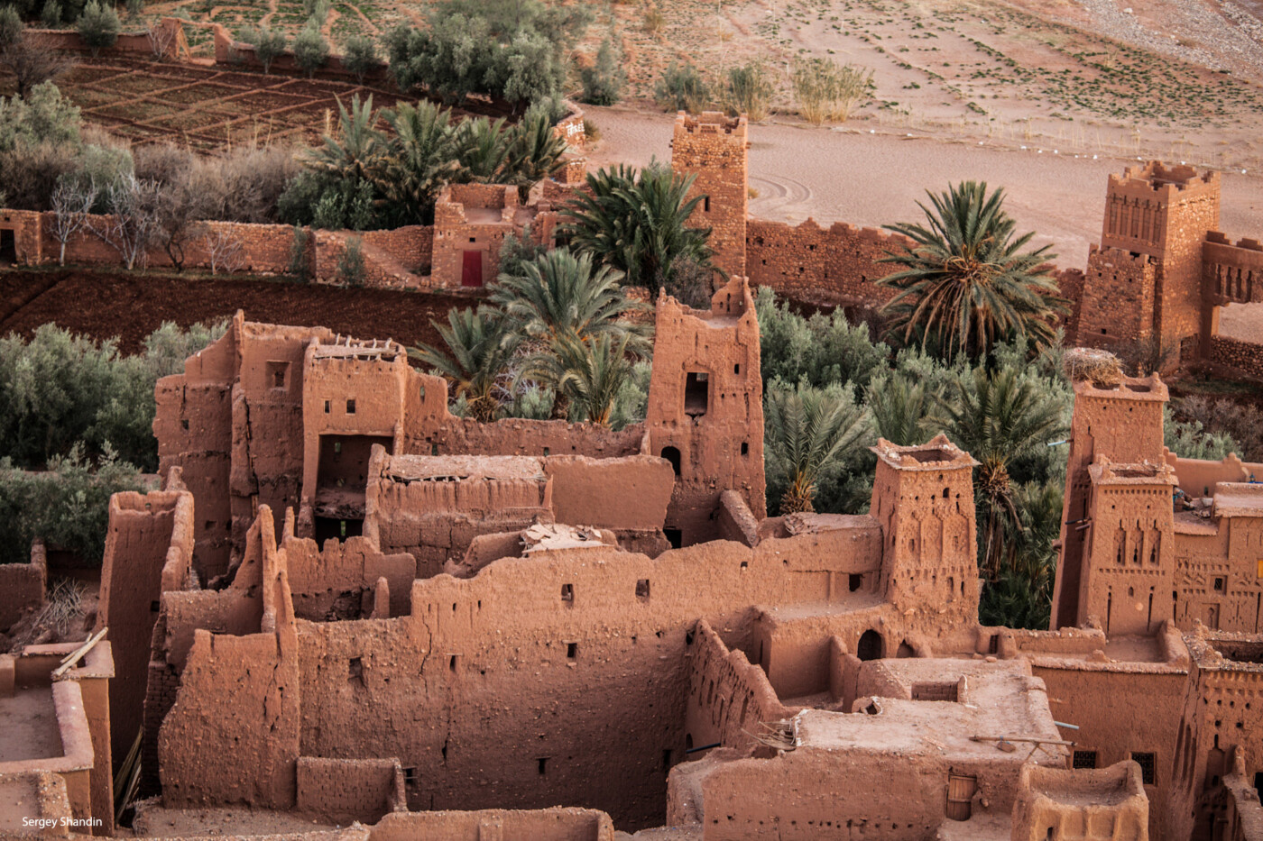 4 Days Luxury Desert Tour from Fes to Marrakech